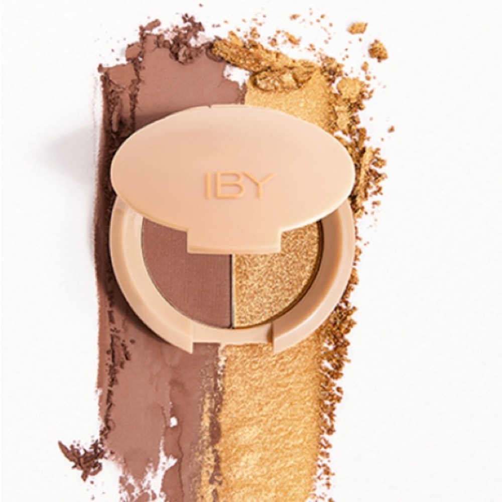 IBY BEAUTY Carry On Eyeshadow Duo in Glamping and First Class